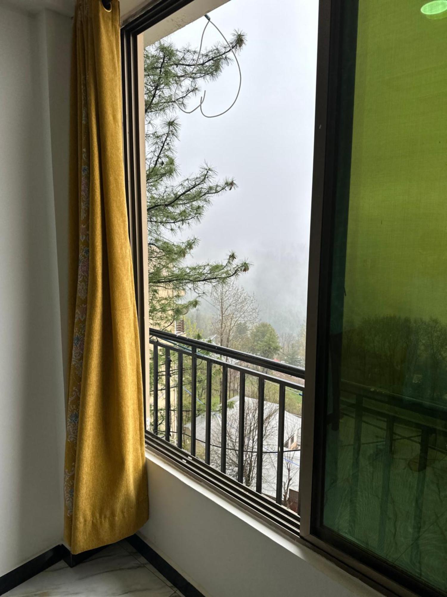 Bhurban Breeze Inn Екстериор снимка